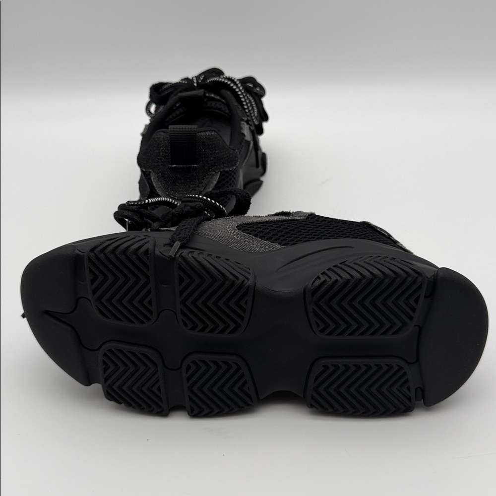 Steve Madden Pryce Black Chunky Lace-Up Sneakers - Picture 5 of 5